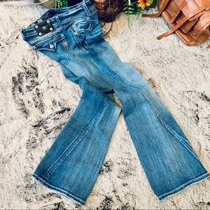 MISS ME | 31 x 34 | Twisted Flare | Medium Wash👖